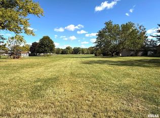 500 E Victoria St, Wataga, IL 61488