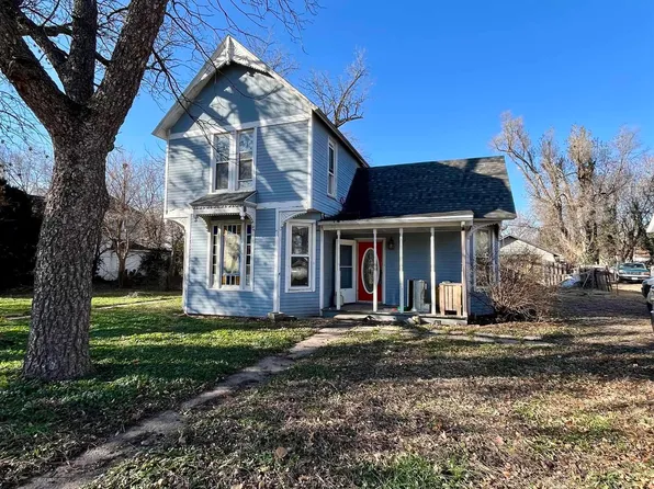 217 S Ohio St, Mount Hope, KS 67108