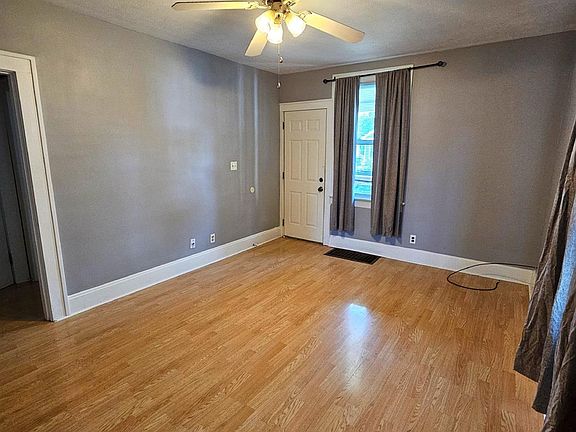 4th image of 336 Hooven Ave