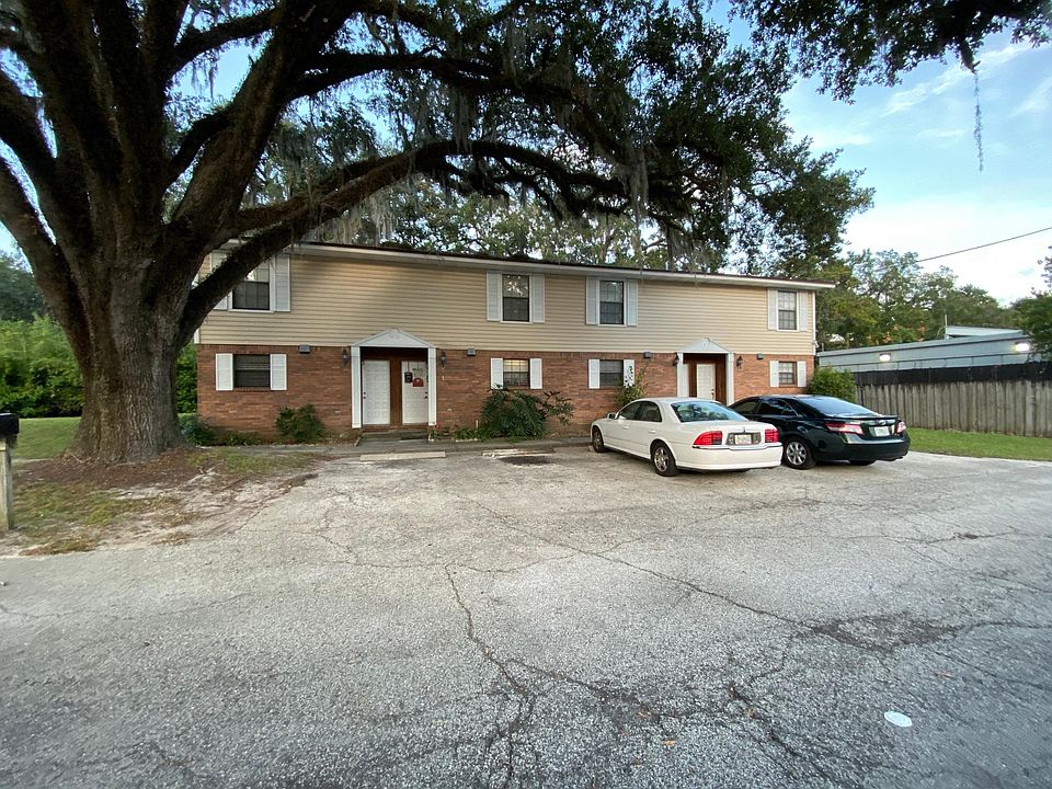 1st image of 4519 Columbus Cir APT 3