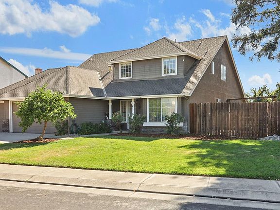 3rd image of 2119 Swanson Dr