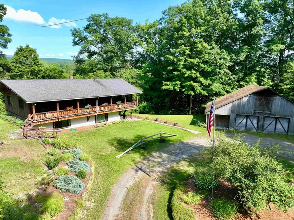556 Upper Plain, Bradford, VT 05033