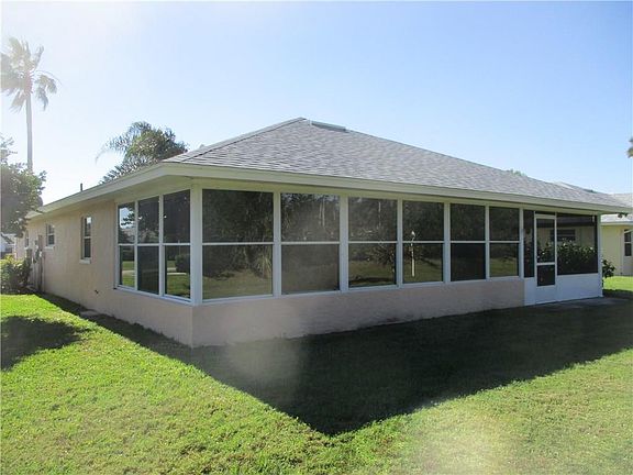 2nd image of 350 N Grove Isle Cir