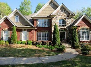 580 Barony Cv, Suwanee, GA 30024