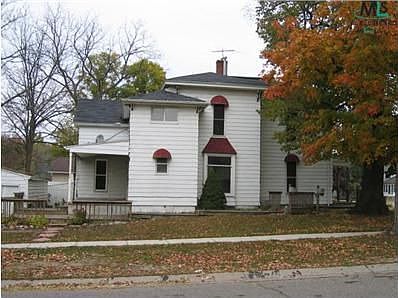 2nd image of 301 N Saginaw St