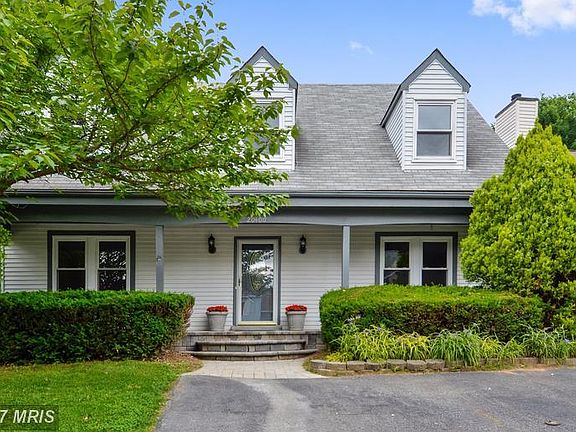 2nd image of 20400 Bloomingville Ct