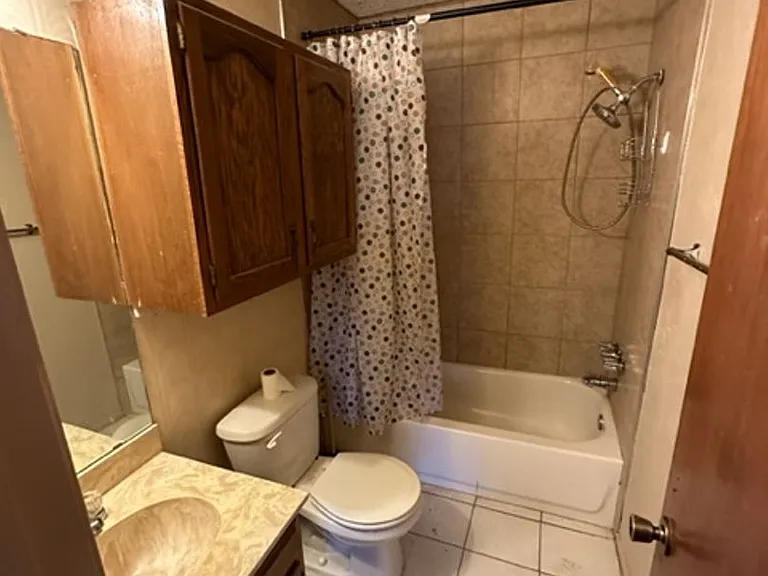 802 Alameda Rd — Photo 6
