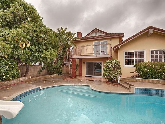 4th image of 6203 Carpintero Ave