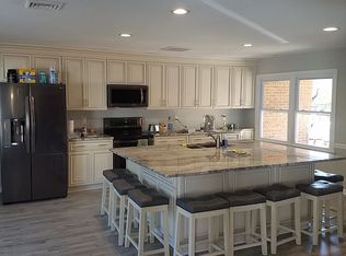 252 Elon Ct, Virginia Beach, VA 23454