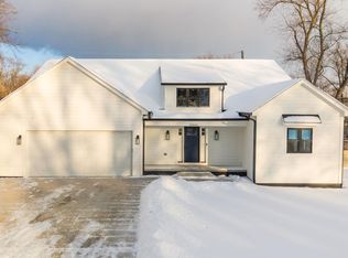 22664 Colgate St, Farmington Hills, MI 48336