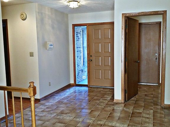 2nd image of 2136 Churchview Dr #L