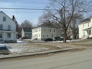 2nd image of 2 Woodman Pl