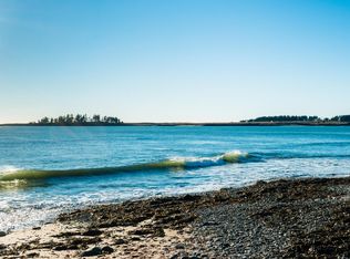 10 Kettle Cove Rd, Cape Elizabeth, ME 04107