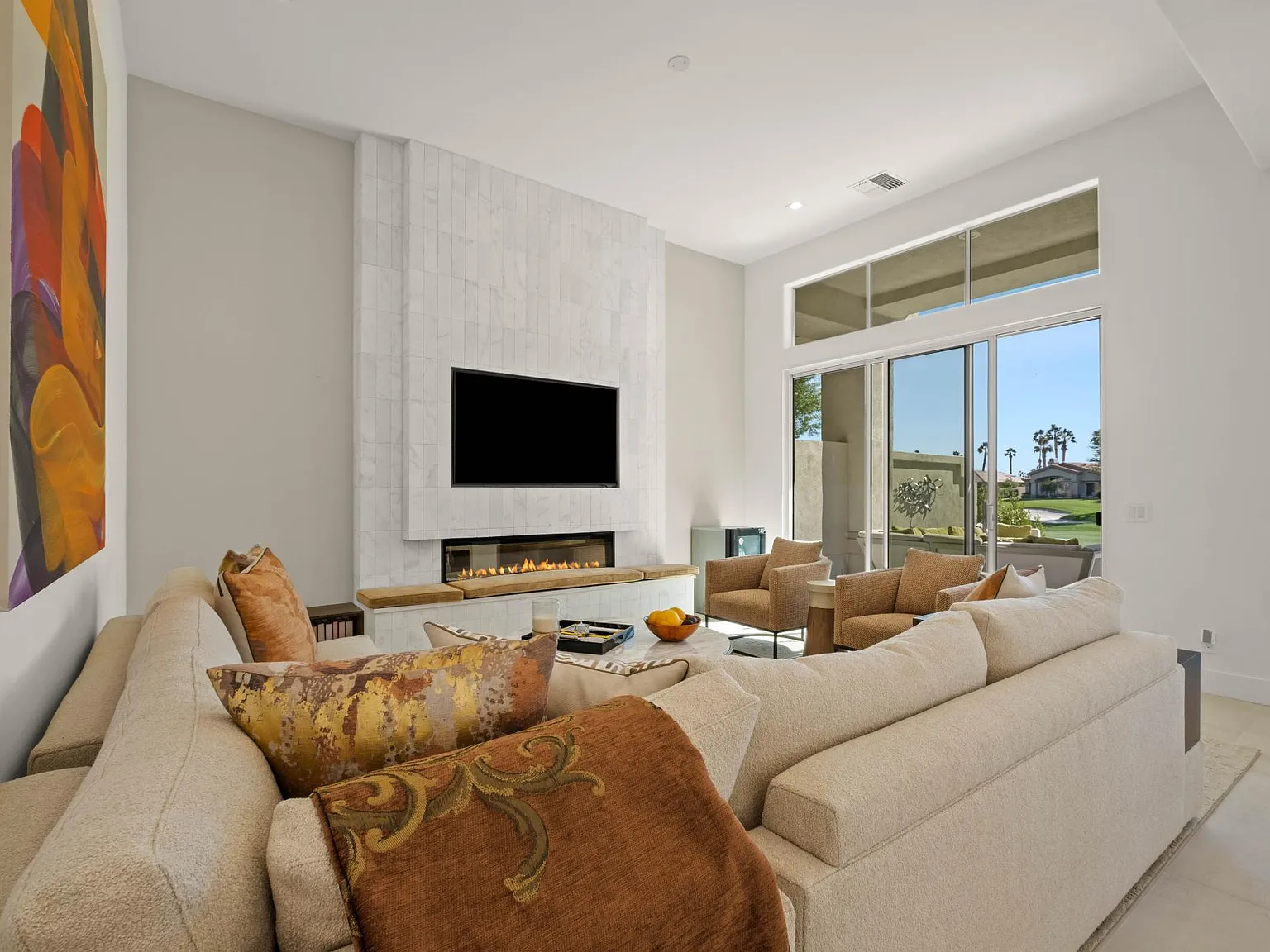 3 bed, 3.5 bath, 2252 sqft, $3,350 — Photo 4