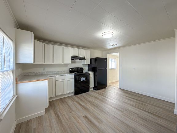 5th image of 601 S 18th St