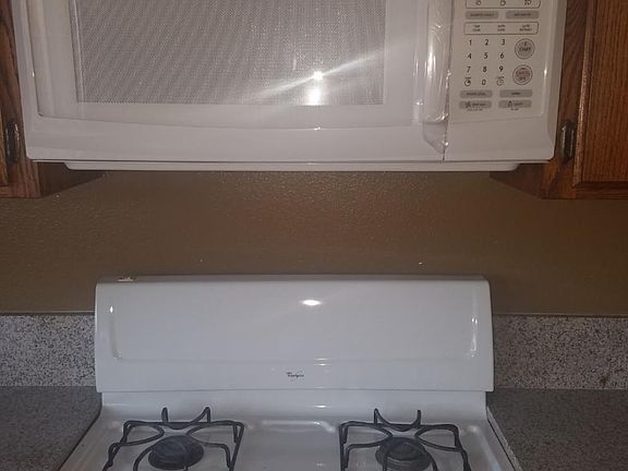 Stove, new microwave