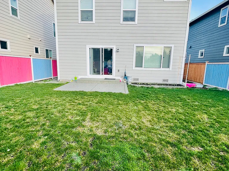 Rearview of the house.