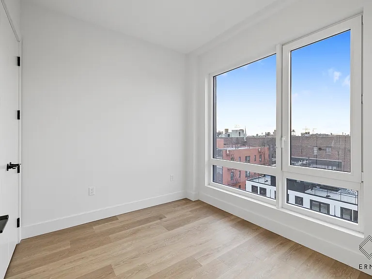 80 Linden Blvd #8R — Photo 14
