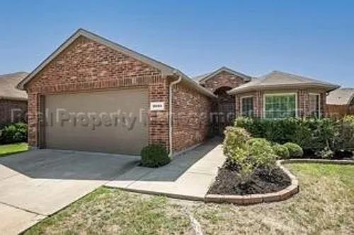 2035 Karsen Ln Photo 1