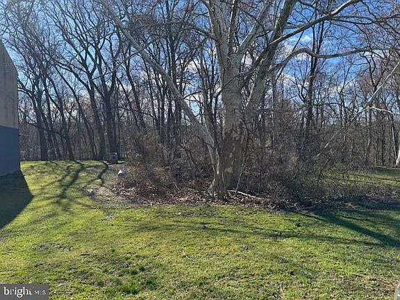 3rd image of 11741 Telfair Rd