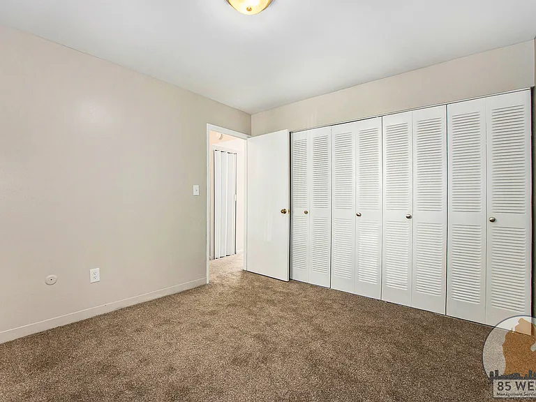 120 Leonard St NE #11 — Photo 6