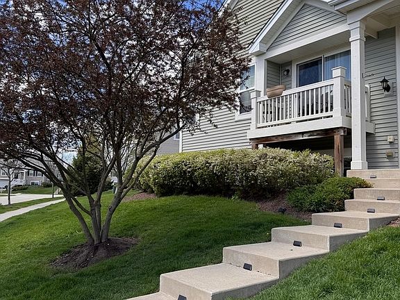 4th image of 1678 Windward Dr