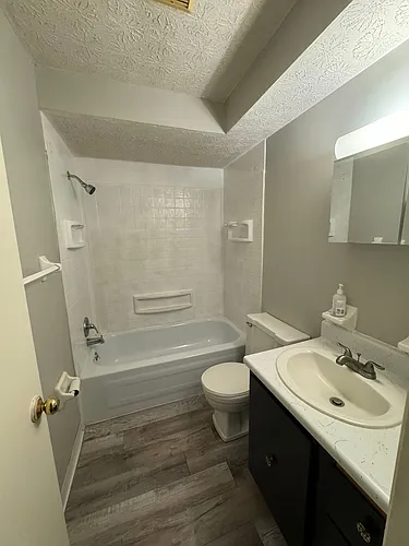 1502 Glenn Ave #1502 Photo 1