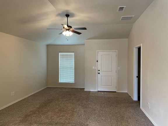 4th image of 13617 Vernon Ave
