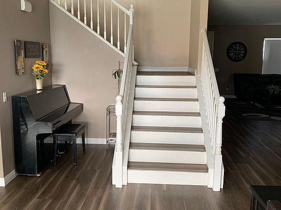 3rd image of 30367 Mahogany St