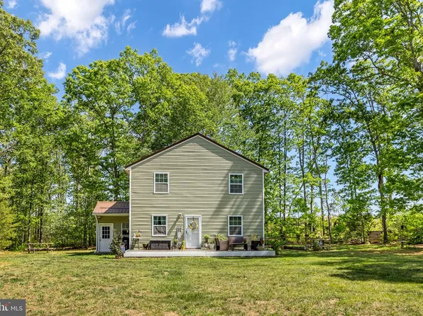 11205 Chancellor Meadows Ln, Locust Grove, VA 22508