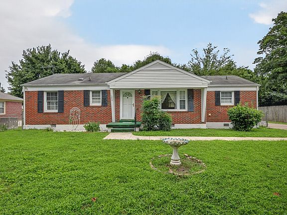 5th image of 1809 Alpine Dr