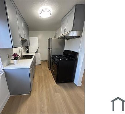 3rd image of 574 W Hedding St #3