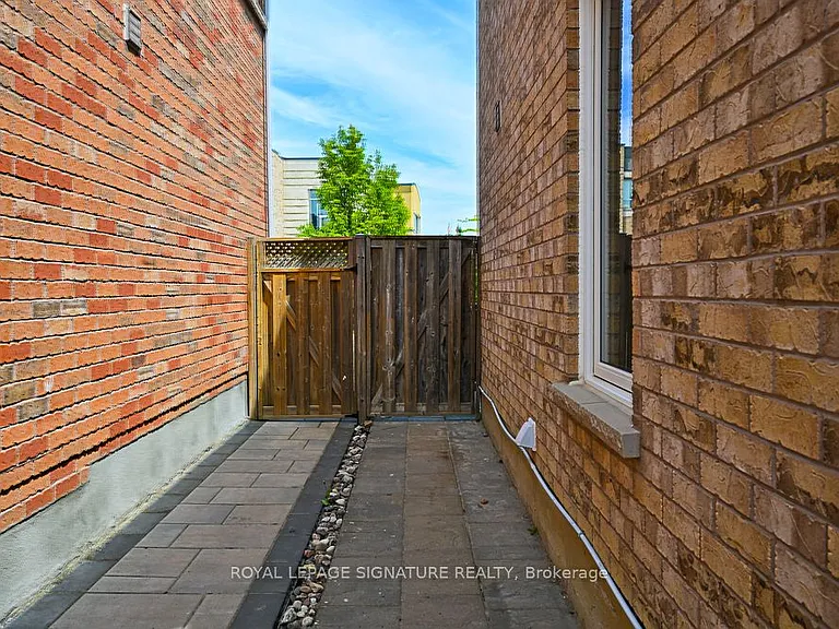 3 Searell Ave #BASEMENT — Photo 24