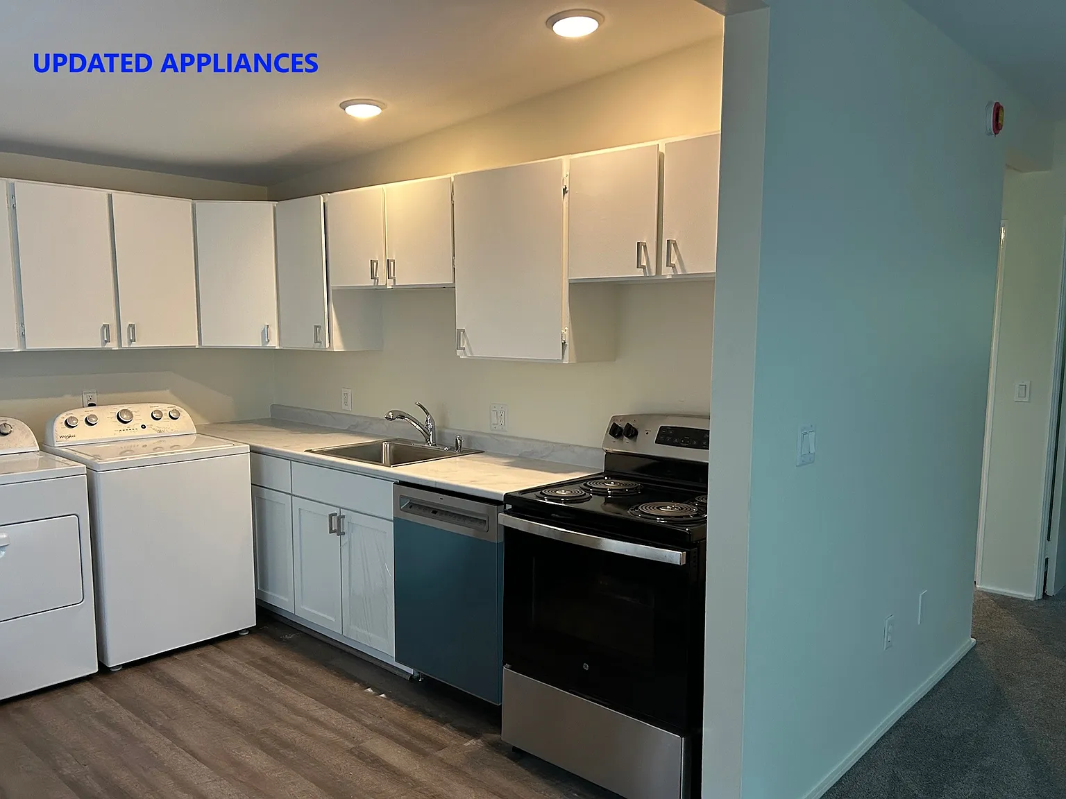 2 bed, 760 sqft, $1,500 — Photo 4