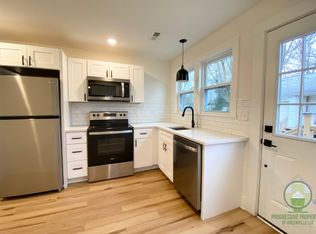 201 N Washington Ave #B, Greenville, SC 29611