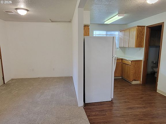 5th image of 5717 NE Sumner St