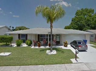 8925 Ledgestone Ln, Port Richey, FL 34668