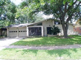 8315 Dover St, Houston, TX 77061