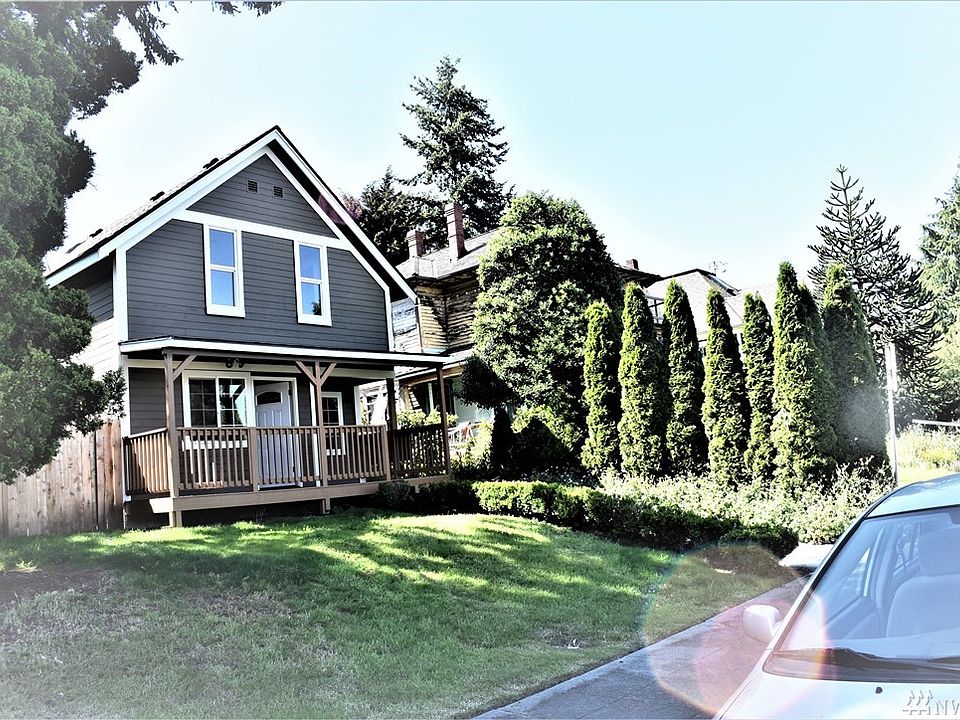 1st image of 2614 Oakes Ave