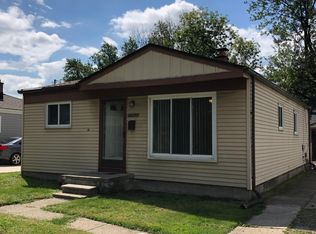 26095 Delton St, Madison Heights, MI