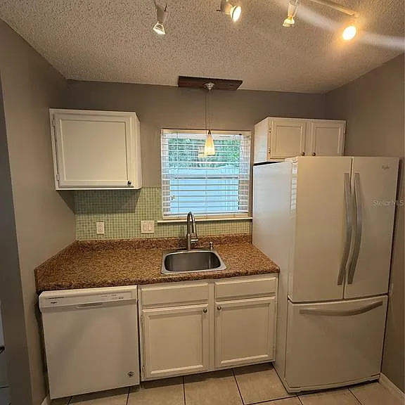 2302 Maki Rd #40 — Photo 13