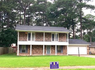 8848 Saint Clair St, Shreveport, LA 71118