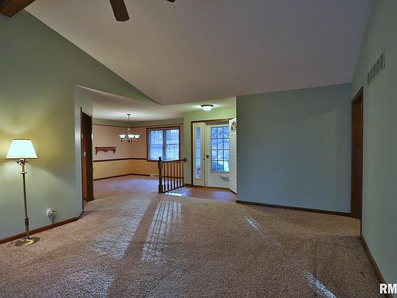 5th image of 3708 N Harvard Ave