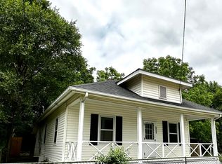 2816 Hancock St NE, Roanoke, VA 24012