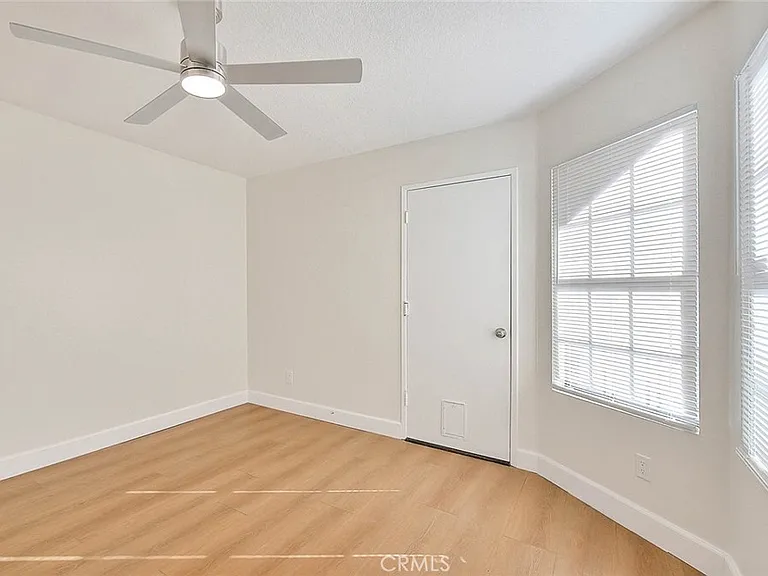 25205 Chestnutwood — Photo 16