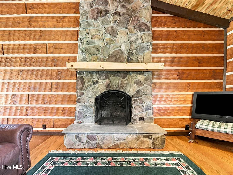 5103 Hillmon Grove Rd — Photo 10