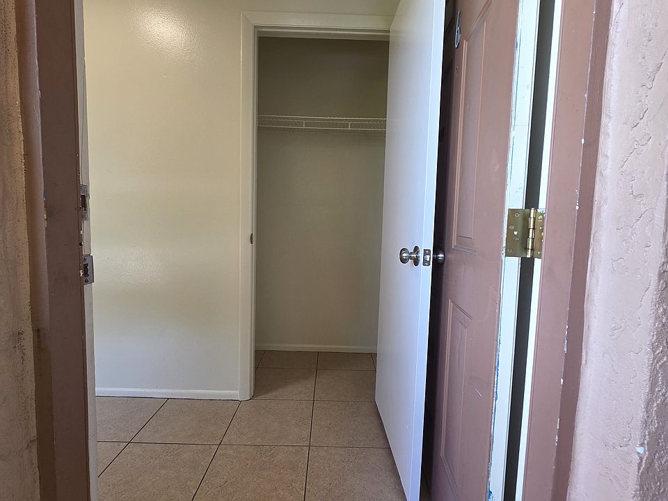 1st image of 145 Pinellas Way N APT 6