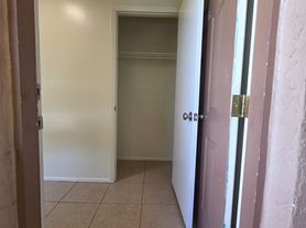 145 Pinellas Way N, Saint Petersburg, FL