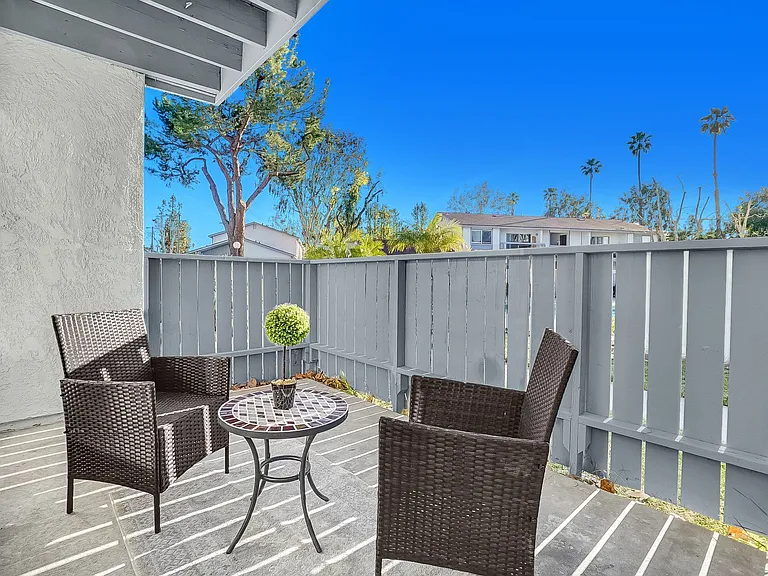 Las Casitas Apartments - Redlands, CA — Photo 50