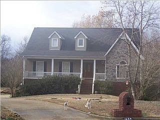 1st image of 1637 Honeylocust Dr